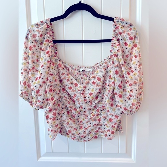 Lush Ruched Blouse Size L - Picture 1 of 4